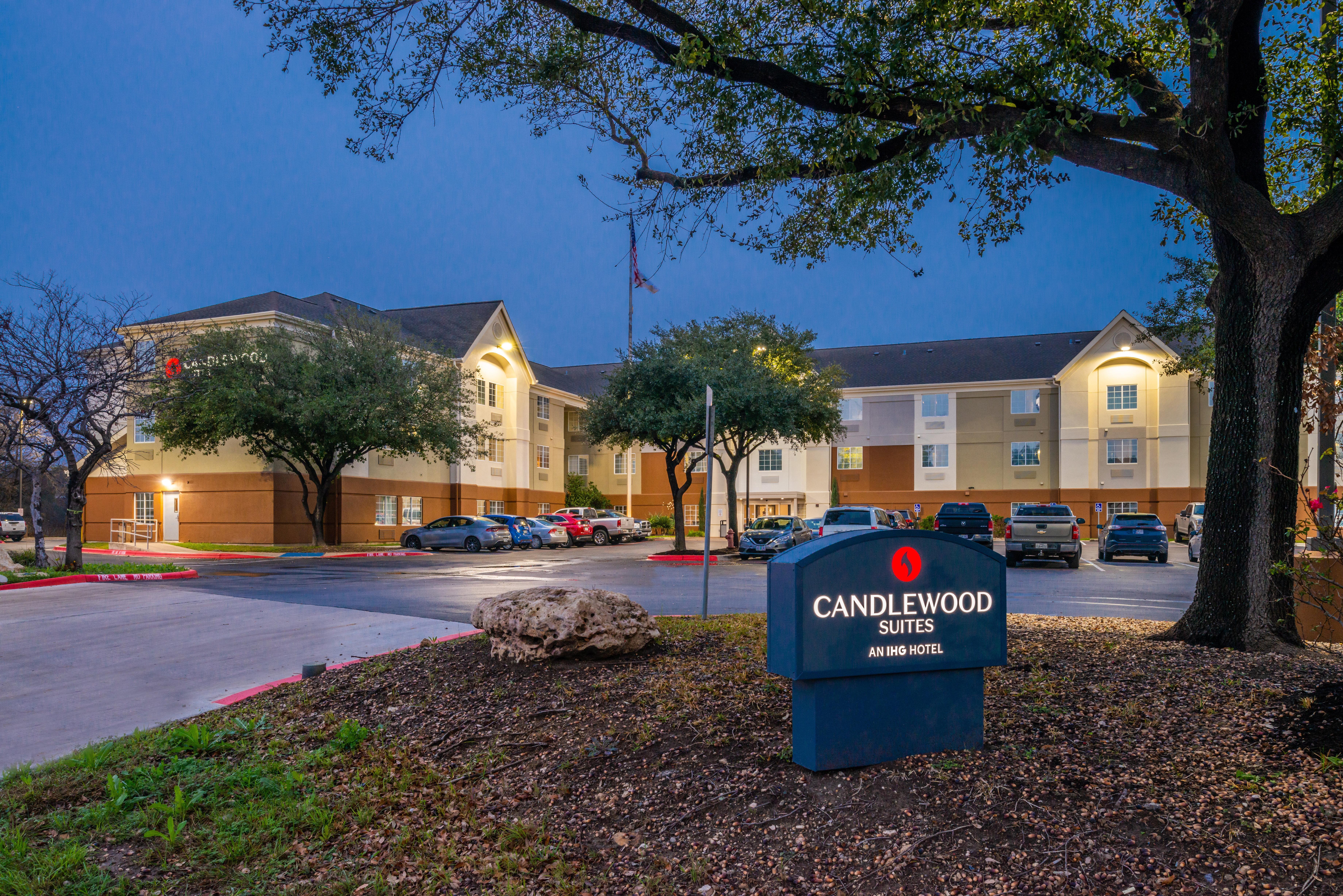 Candlewood Suites Austin-Round Rock By Ihg Экстерьер фото